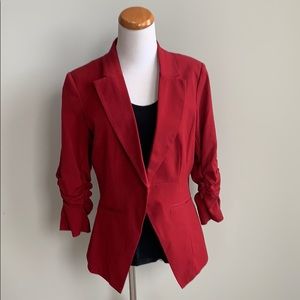 Red 3/4 sleeve blazer size M